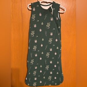 Green Slytherin Harry Potter Baby Sleep Sack. EUC no flaws size small 1.0 tog